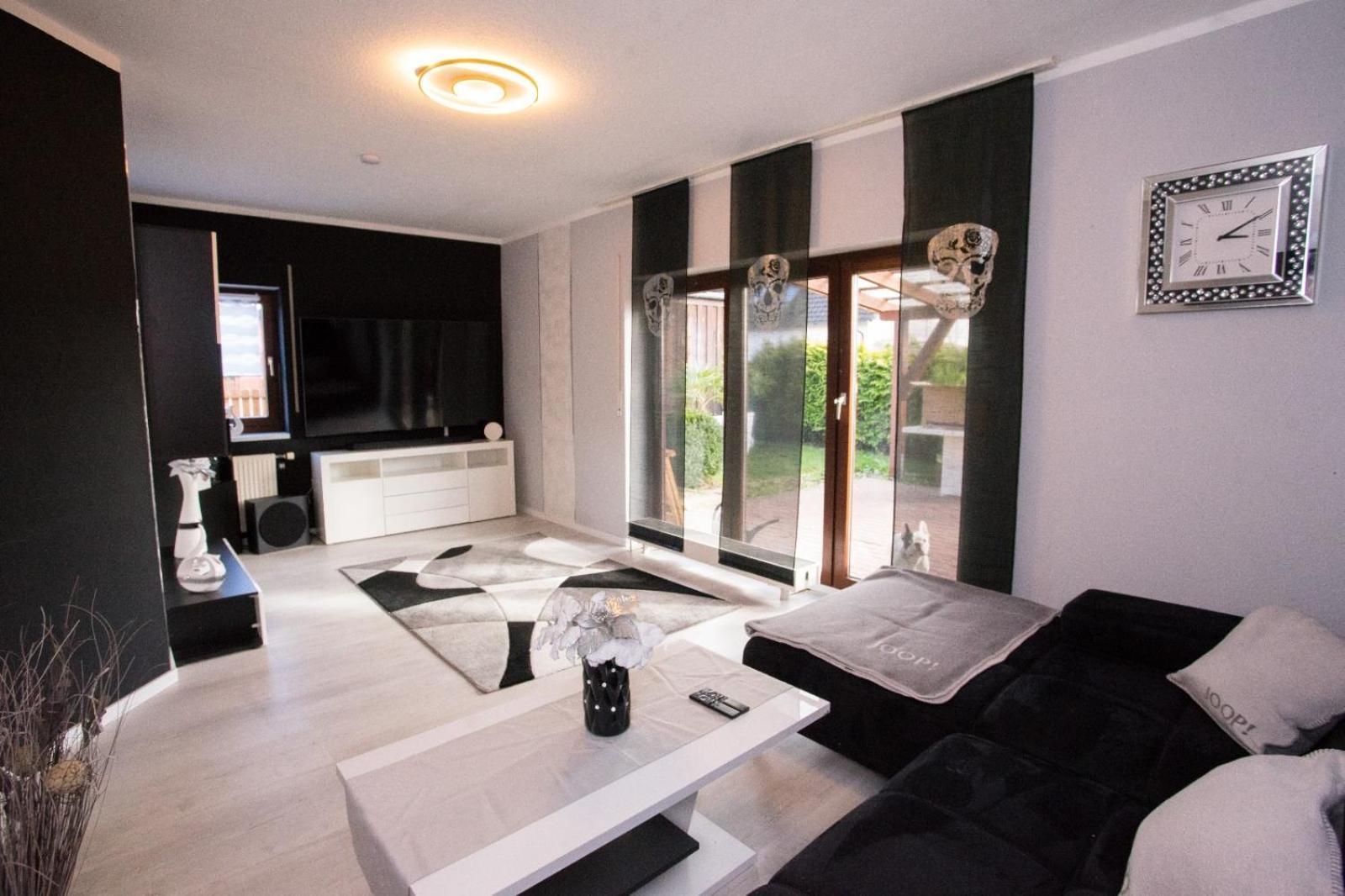 Zum Kaeutzchen 120Qm Ferienhaus 8 Personen 4 Schlafzimmer Nossentiner Huette Eksteriør billede
