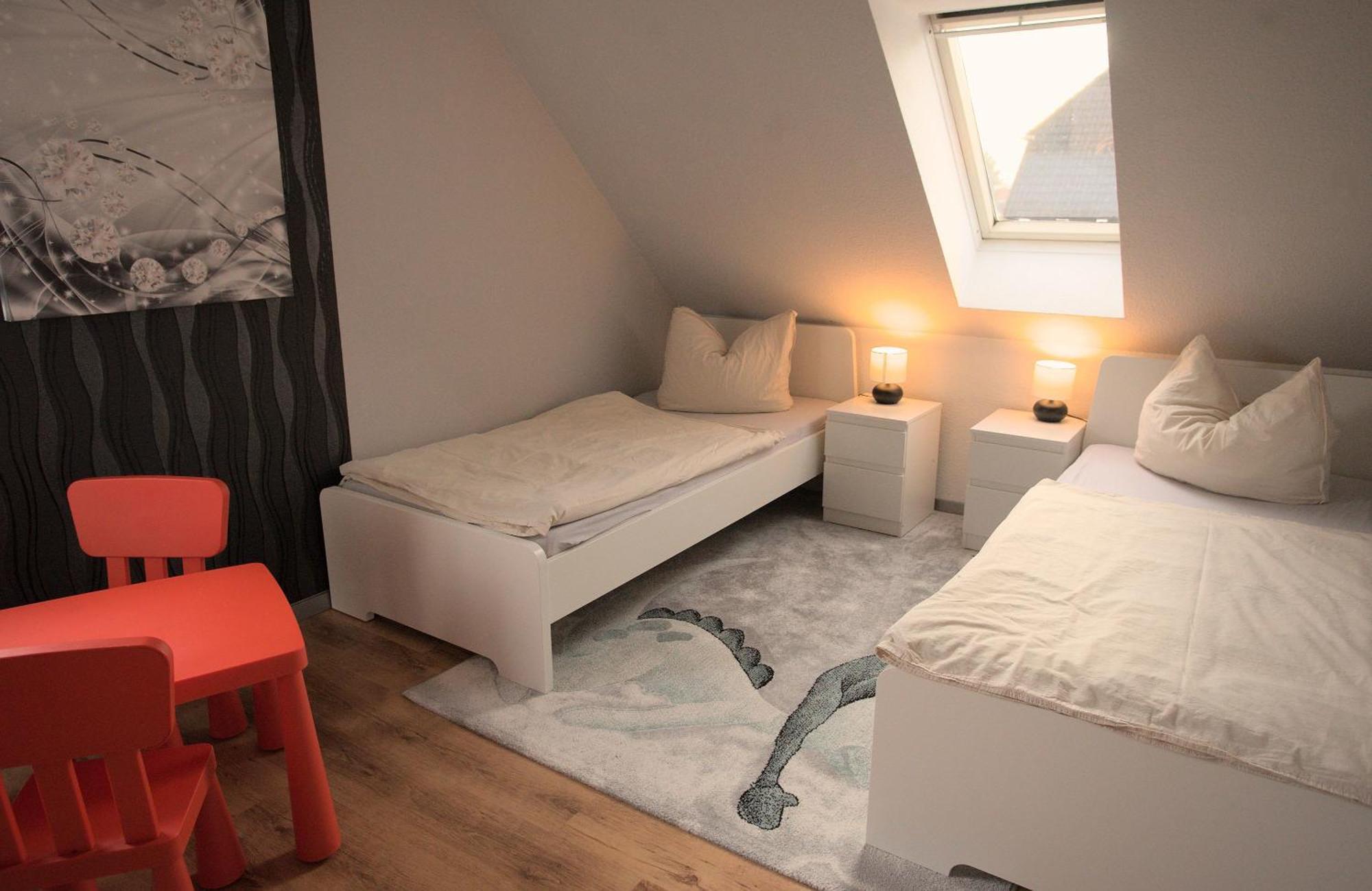 Zum Kaeutzchen 120Qm Ferienhaus 8 Personen 4 Schlafzimmer Nossentiner Huette Eksteriør billede