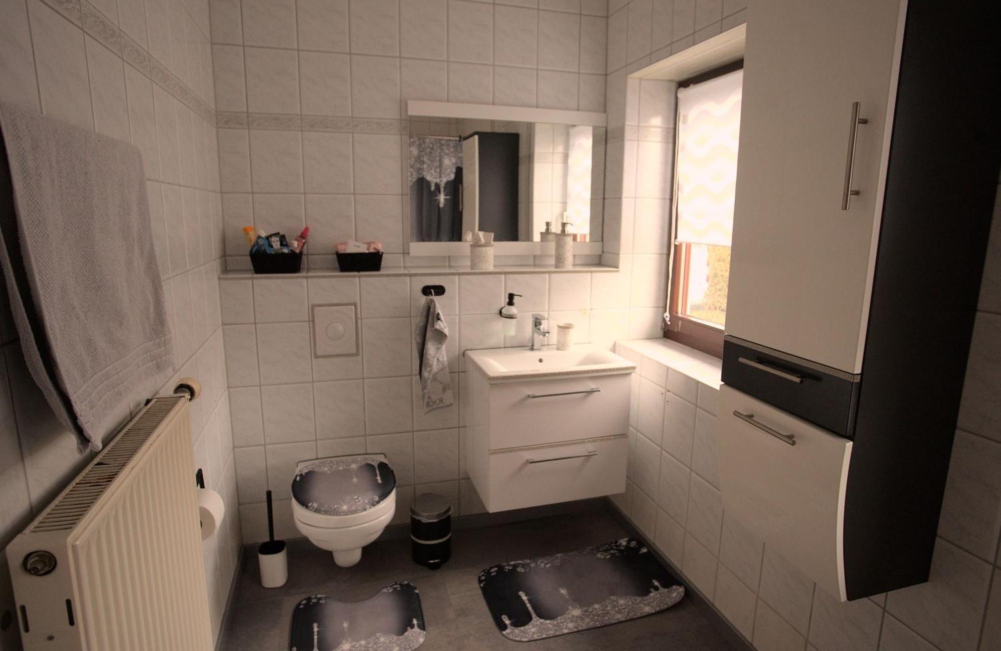Zum Kaeutzchen 120Qm Ferienhaus 8 Personen 4 Schlafzimmer Nossentiner Huette Eksteriør billede